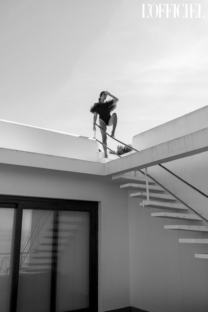 01